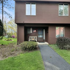 Saltbox 9D - 3BR Quechee retreat