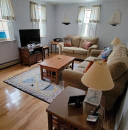 Family Retreat at York Beach-Lovely home just minutes from Long Sands Beach - Image 2