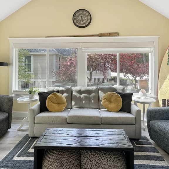 Seaglass Village 125: Coastal Retreat Cottage - Image 1