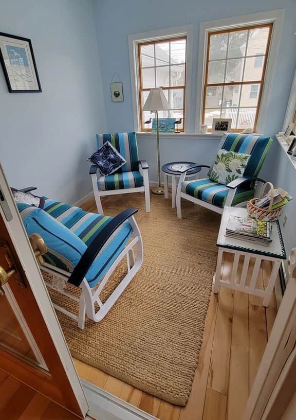 Family Retreat at York Beach-Lovely home just minutes from Long Sands Beach - Image 4