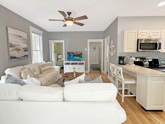 Seaglass Village 139 - Driftwood Cottage: Bright & Breezy Seaglass Retreat - Image 4