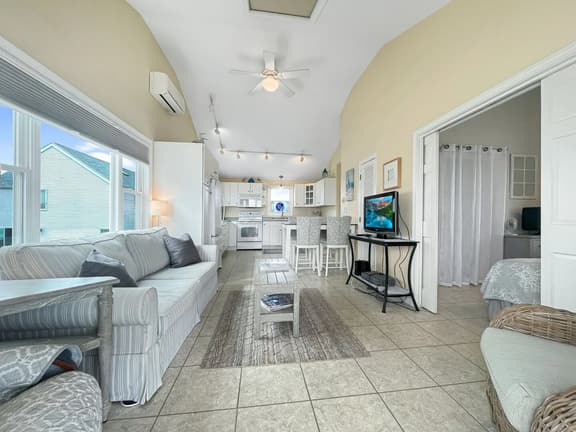 Seascapes - W153 Fantastic condo steps away from Wells Beach and town center - Image 1